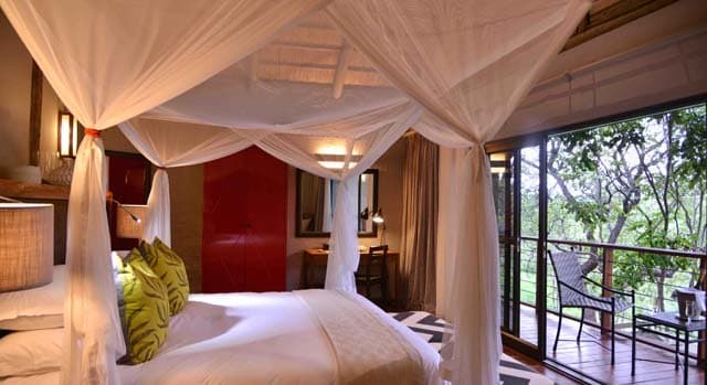 Victoria Falls Safari Suites