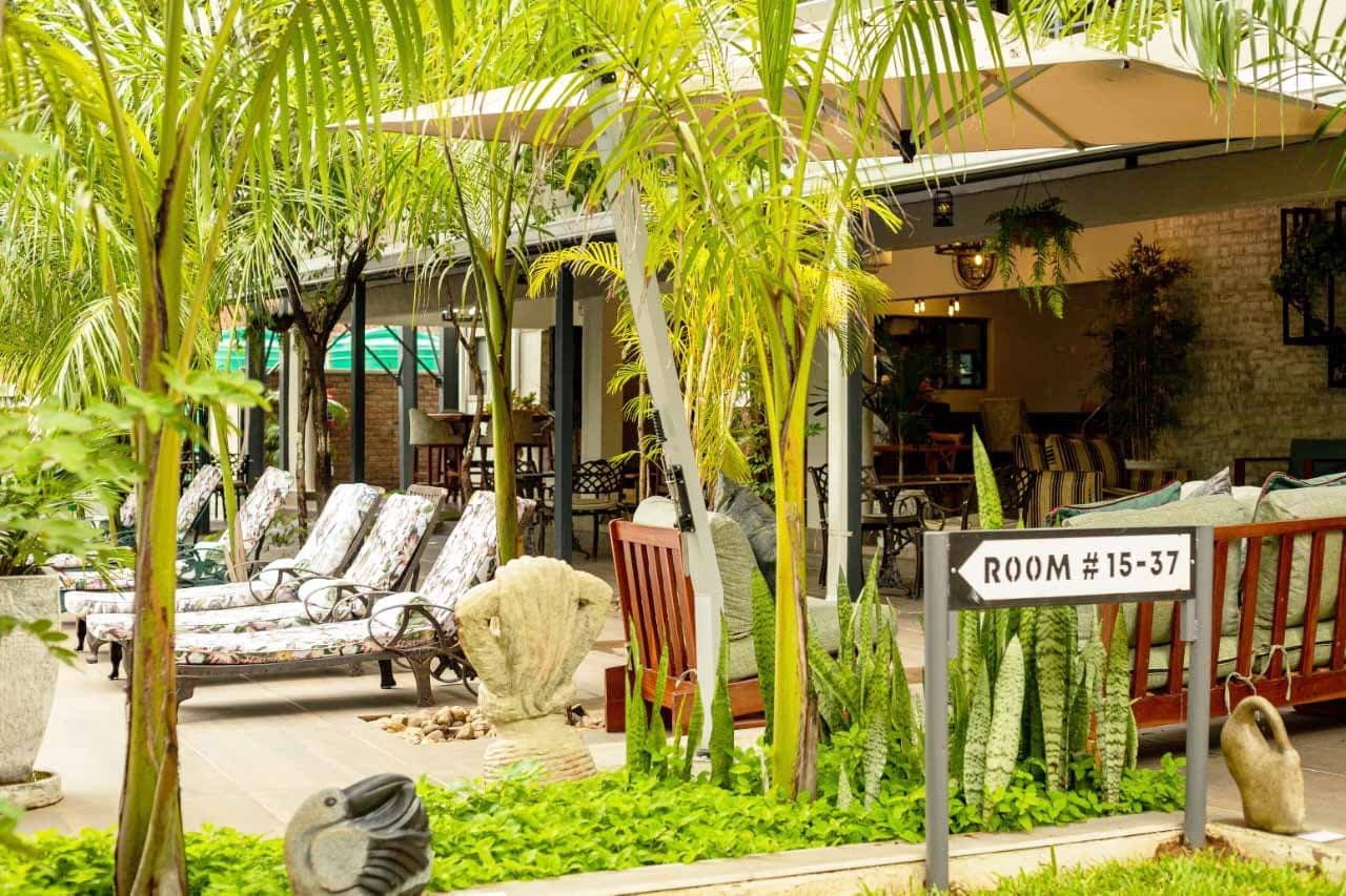 Kasambabezi Lodge